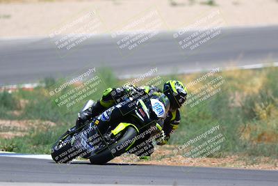 media/Apr-30-2023-CRA (Sun) [[020fcf5d43]]/Race 2-600 Expert Supersport/